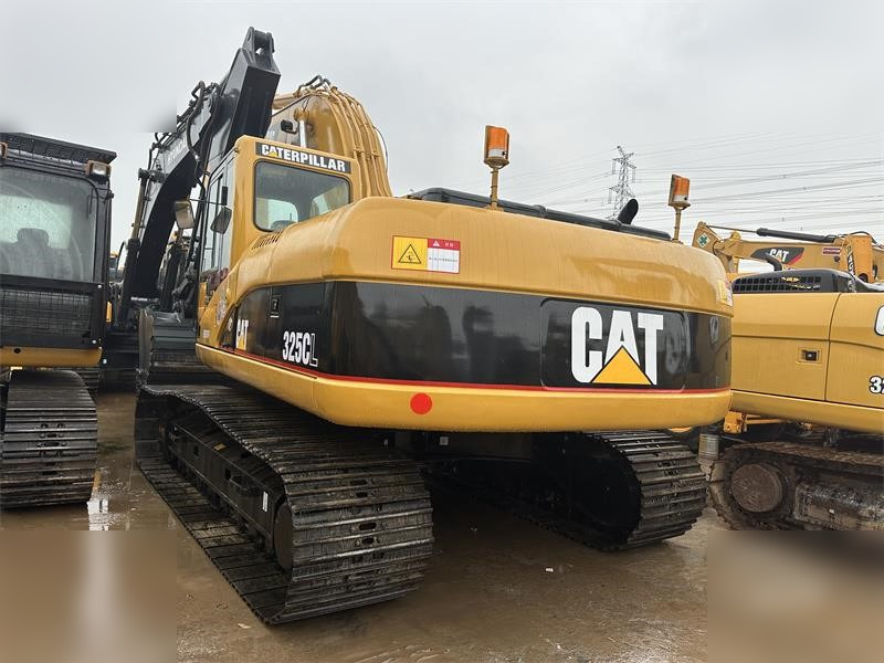 CATERPILLAR 325CL - Máy xúc bánh xích: hình 3 CATERPILLAR 325CL - Máy xúc bánh xích: hình 3