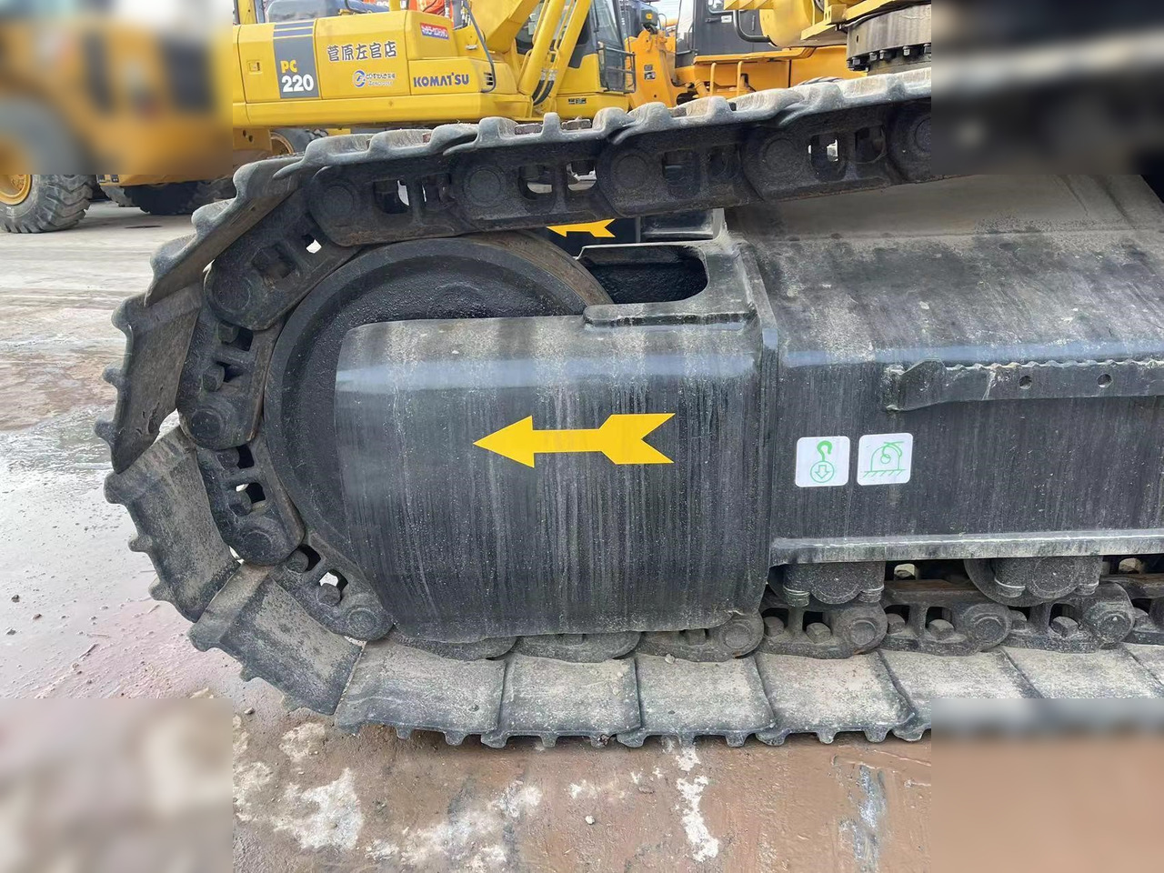 CATERPILLAR 330D - Máy xúc bánh xích: hình 4 CATERPILLAR 330D - Máy xúc bánh xích: hình 4