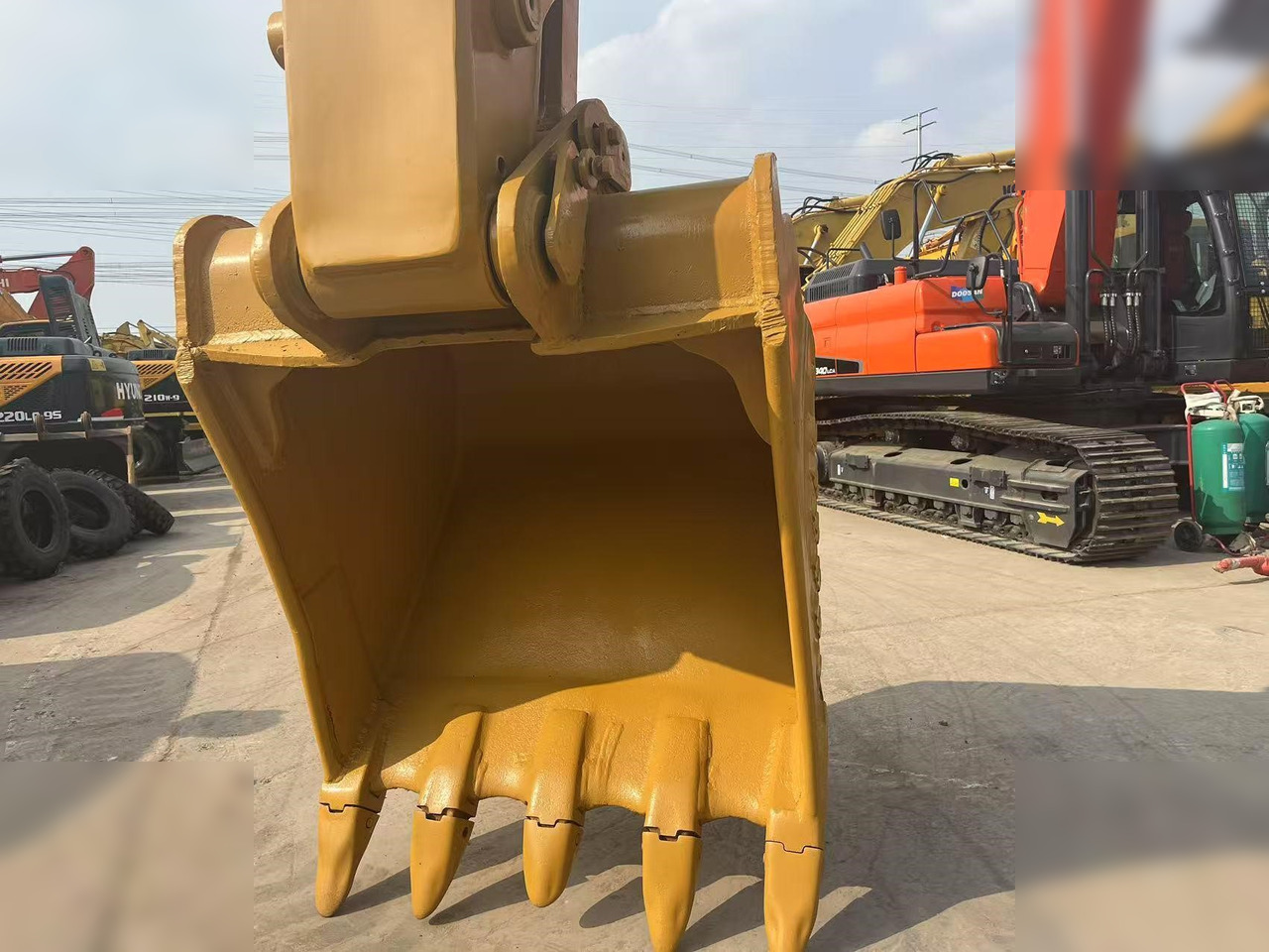 CATERPILLAR 336D - Máy xúc bánh xích: hình 4 CATERPILLAR 336D - Máy xúc bánh xích: hình 4