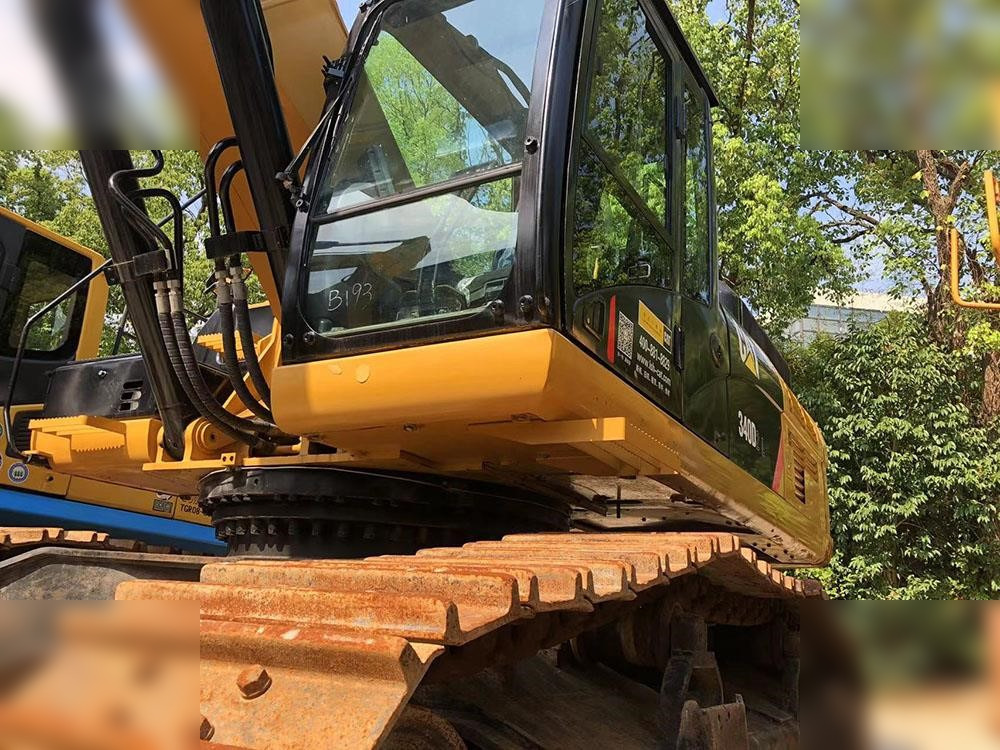 CATERPILLAR 340D2L - Máy xúc bánh xích: hình 2 CATERPILLAR 340D2L - Máy xúc bánh xích: hình 2
