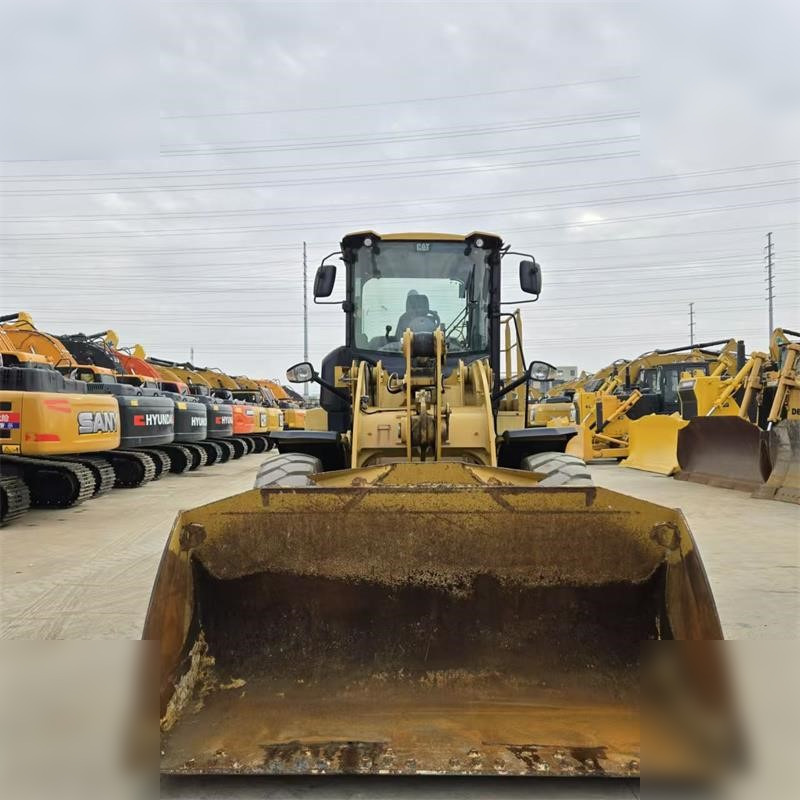 CATERPILLAR 924K - Máy xúc lật bánh lốp: hình 5 CATERPILLAR 924K - Máy xúc lật bánh lốp: hình 5