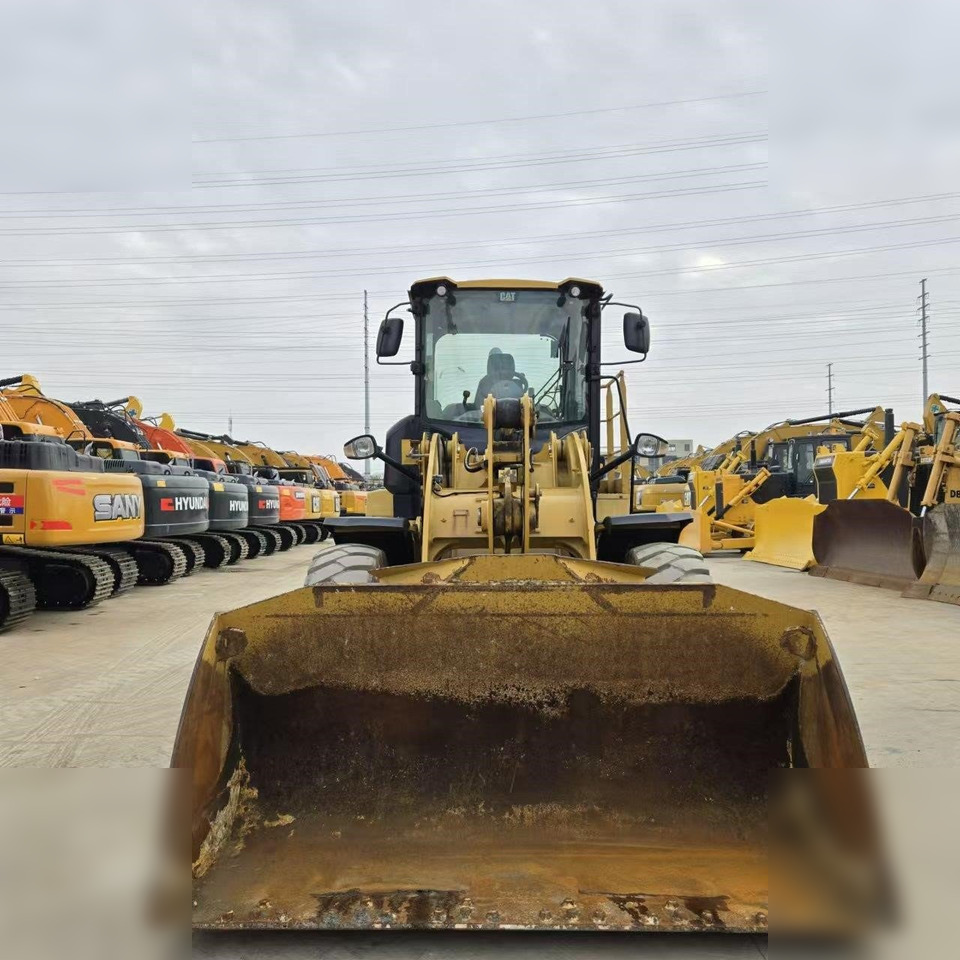 CATERPILLAR 924K - Máy xúc lật bánh lốp: hình 4 CATERPILLAR 924K - Máy xúc lật bánh lốp: hình 4