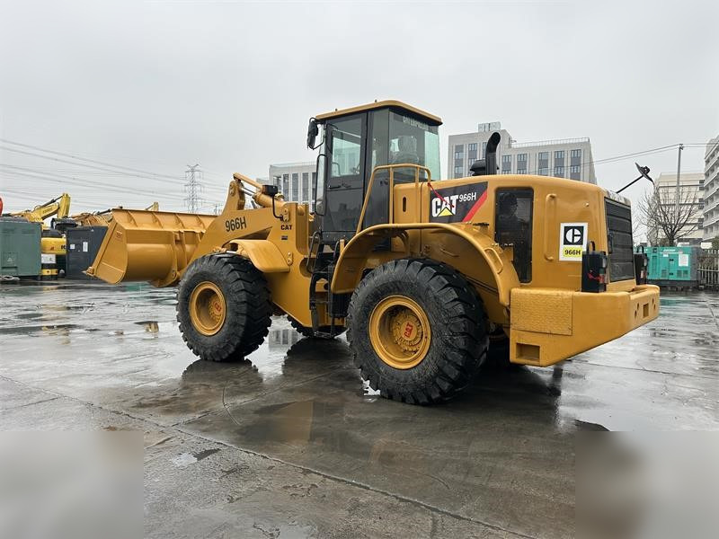 CATERPILLAR 966H - Máy xúc lật bánh lốp: hình 2 CATERPILLAR 966H - Máy xúc lật bánh lốp: hình 2
