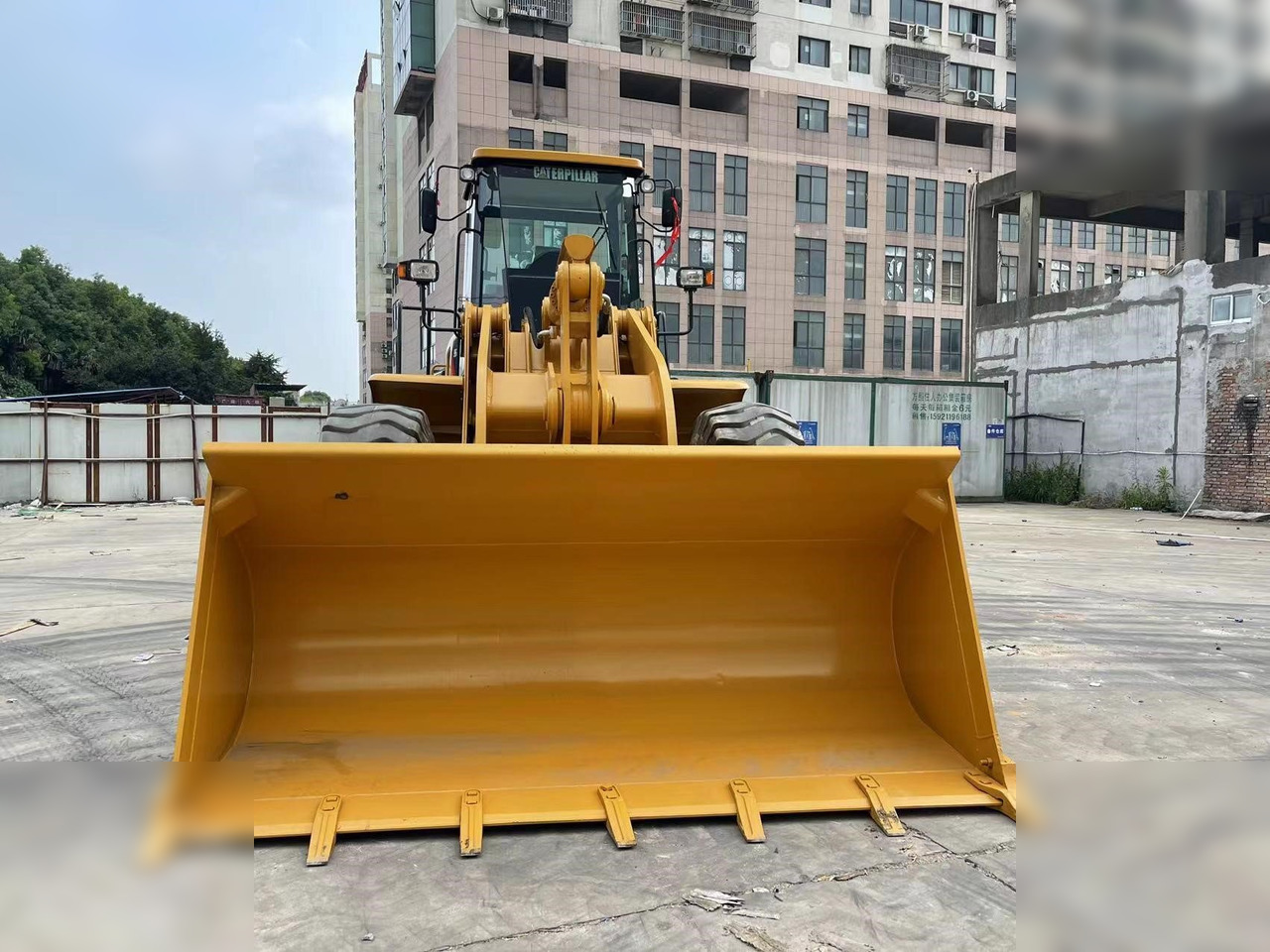 CATERPILLAR 966H - Máy xúc lật bánh lốp: hình 3 CATERPILLAR 966H - Máy xúc lật bánh lốp: hình 3