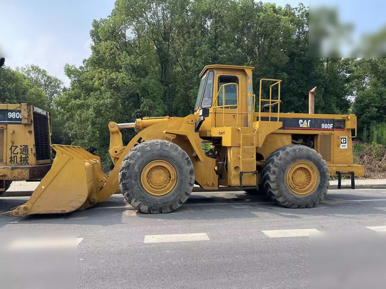 CATERPILLAR 980F - Máy xúc lật bánh lốp: hình 1 CATERPILLAR 980F - Máy xúc lật bánh lốp: hình 1