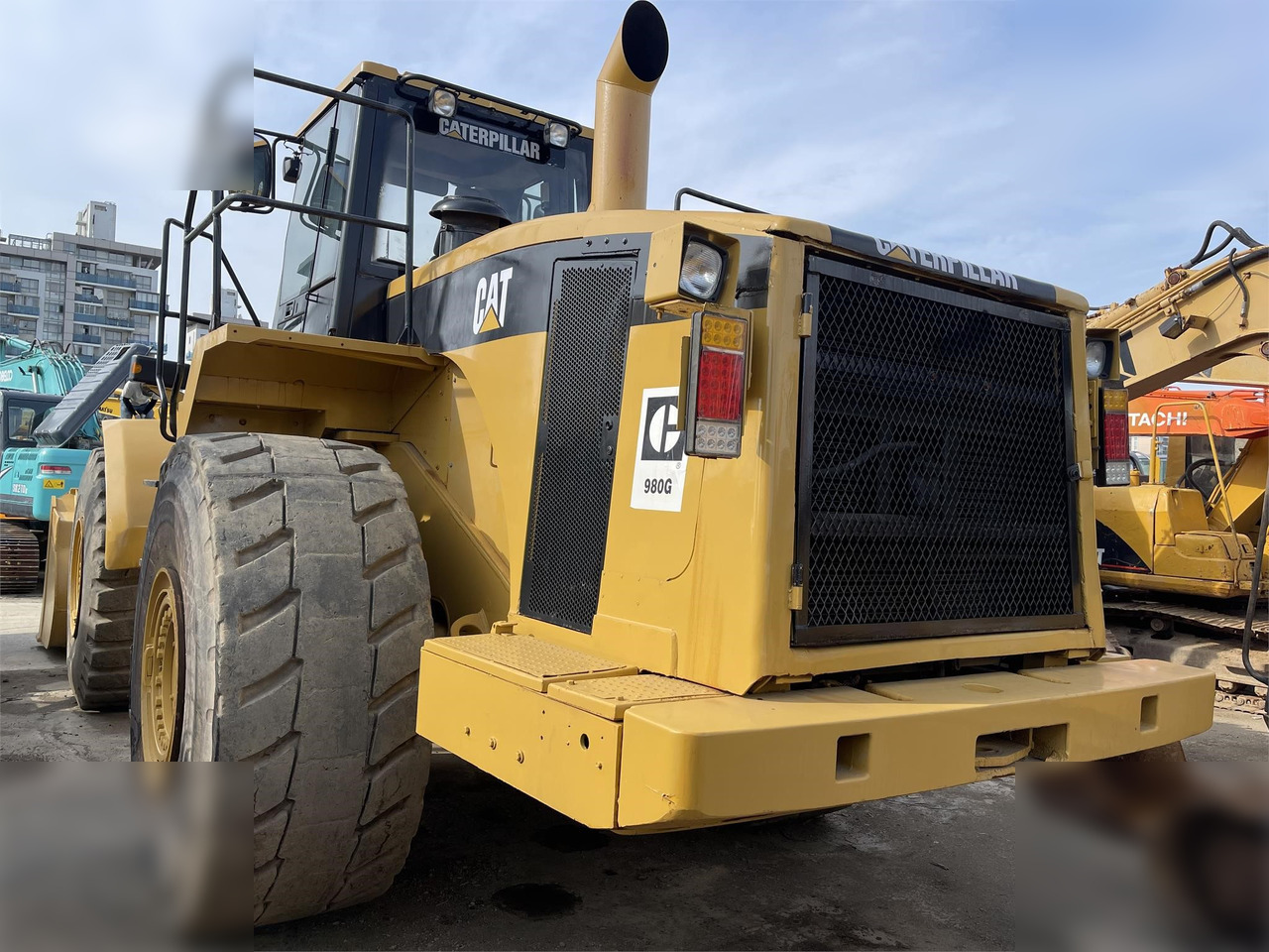 Máy xúc lật bánh lốp CATERPILLAR 980G: hình 6