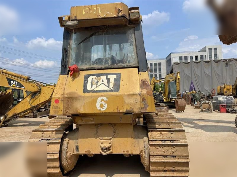 CATERPILLAR D6G LGP - Máy ủi: hình 3 CATERPILLAR D6G LGP - Máy ủi: hình 3