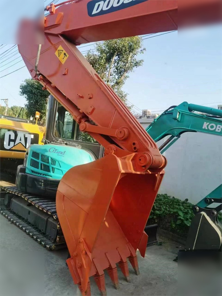 Máy xúc bánh xích DOOSAN DX225 LC-5: hình 9