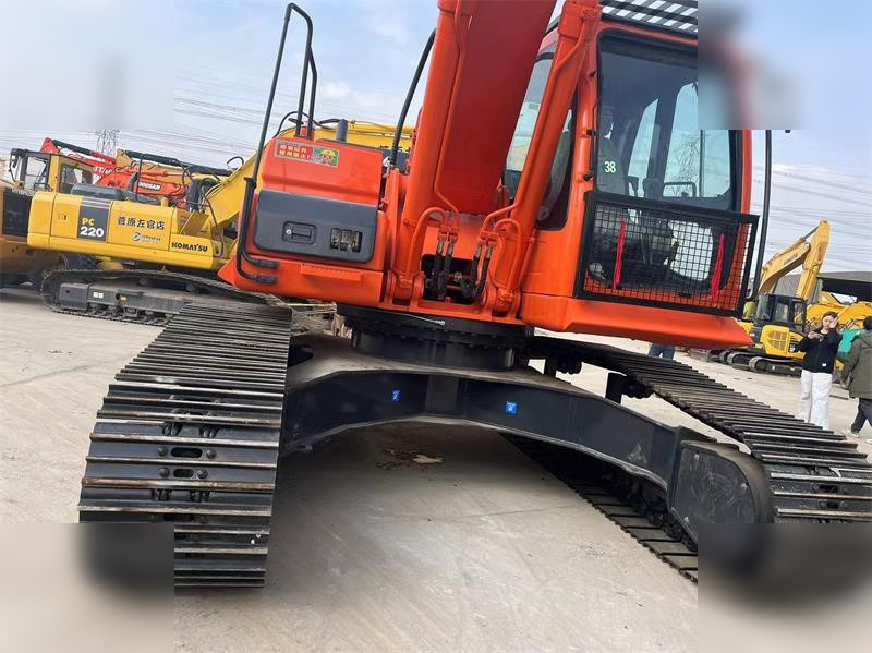DOOSAN DX300 LC-9C - Máy xúc bánh xích: hình 5 DOOSAN DX300 LC-9C - Máy xúc bánh xích: hình 5