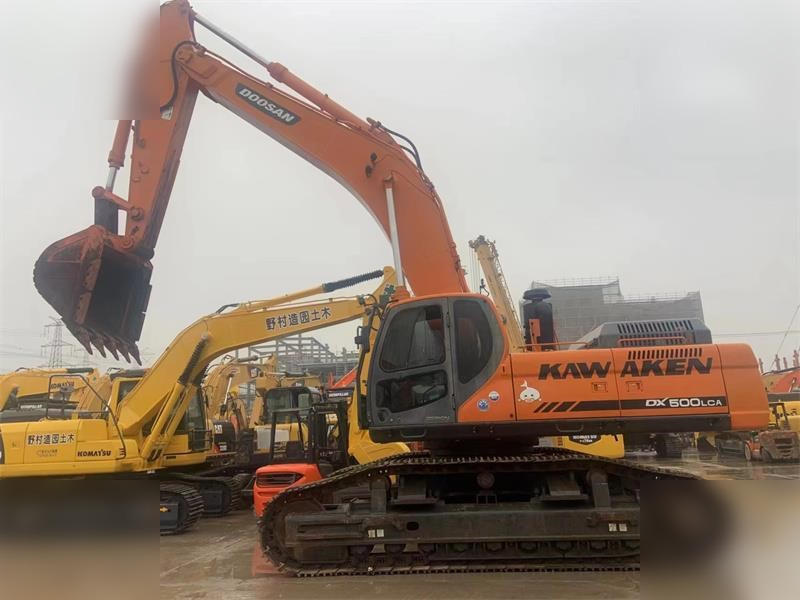 DOOSAN DX500 LCA - Máy xúc bánh xích: hình 3 DOOSAN DX500 LCA - Máy xúc bánh xích: hình 3