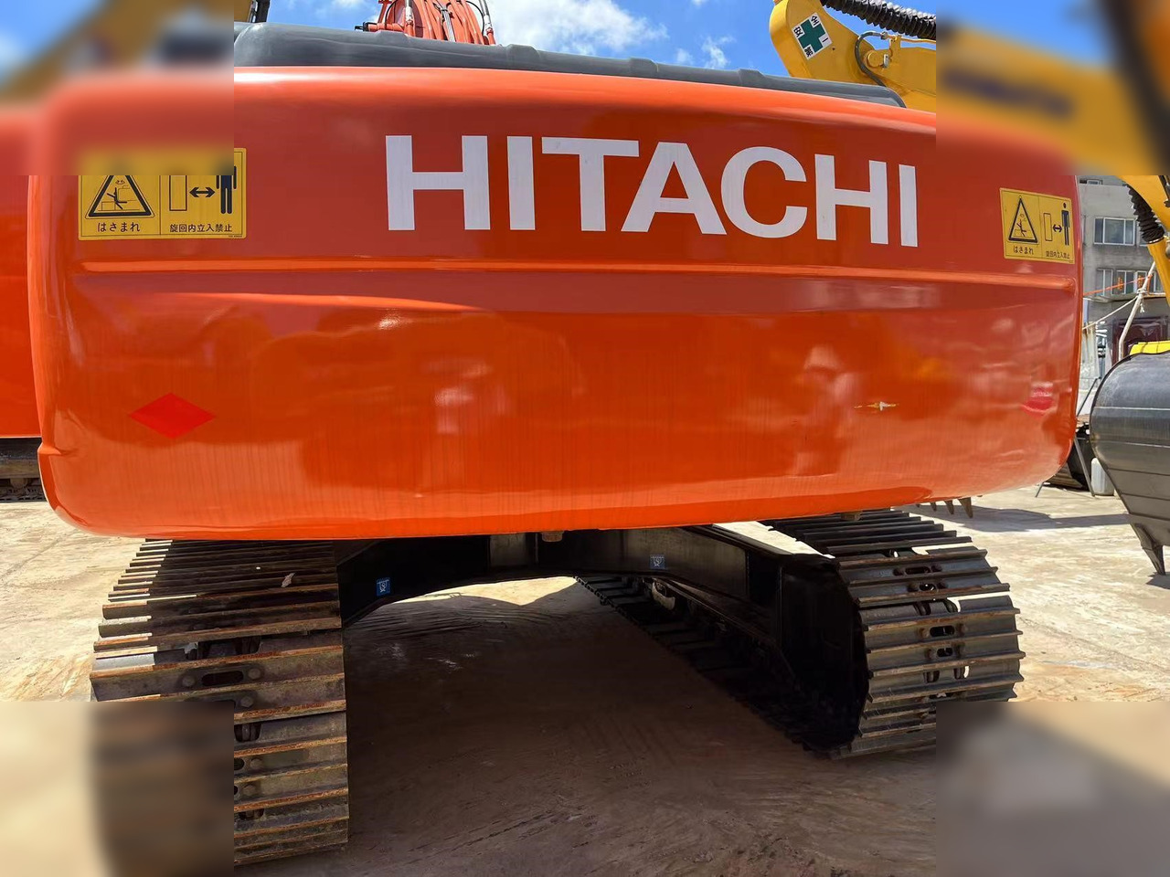 HITACHI ZX200-3G - Máy xúc bánh xích: hình 5 HITACHI ZX200-3G - Máy xúc bánh xích: hình 5