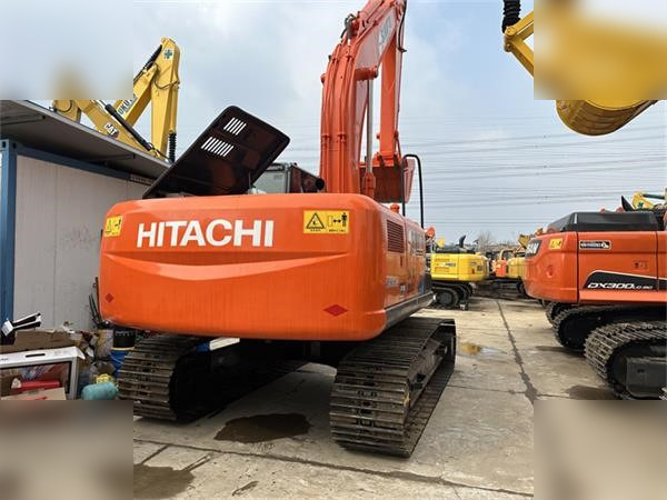 HITACHI ZX200-3G - Máy xúc bánh xích: hình 3 HITACHI ZX200-3G - Máy xúc bánh xích: hình 3
