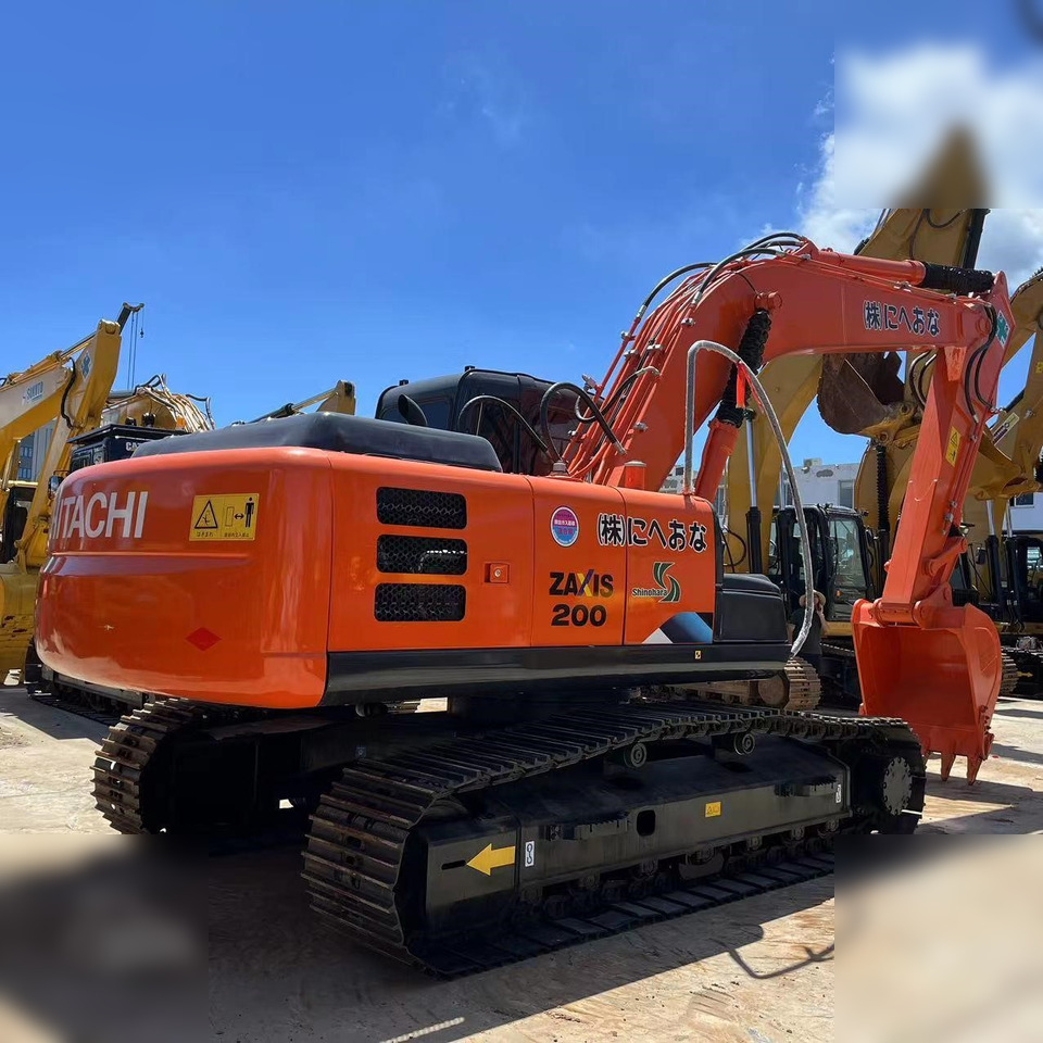 HITACHI ZX200 - Máy xúc bánh xích: hình 2 HITACHI ZX200 - Máy xúc bánh xích: hình 2