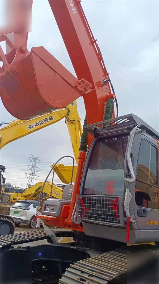 HITACHI ZX200 - Máy xúc bánh xích: hình 5 HITACHI ZX200 - Máy xúc bánh xích: hình 5