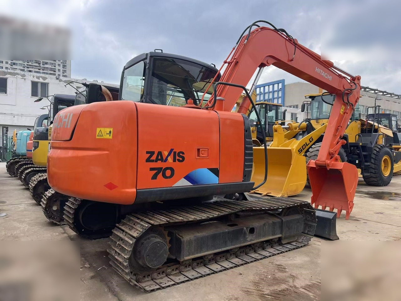 HITACHI ZX70-5G - Máy xúc bánh xích: hình 4 HITACHI ZX70-5G - Máy xúc bánh xích: hình 4