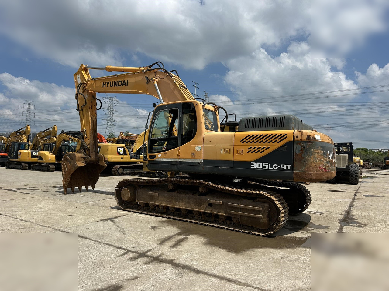 HYUNDAI ROBEX 305 LC-7 - Máy xúc bánh xích: hình 1 HYUNDAI ROBEX 305 LC-7 - Máy xúc bánh xích: hình 1