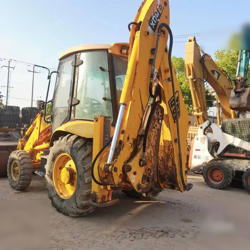 JCB 3CX - Máy xúc trước múc sau: hình 4 JCB 3CX - Máy xúc trước múc sau: hình 4