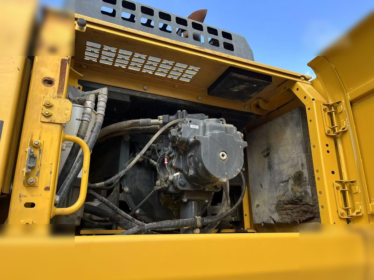 Máy xúc bánh xích KOMATSU PC400-8R: hình 6