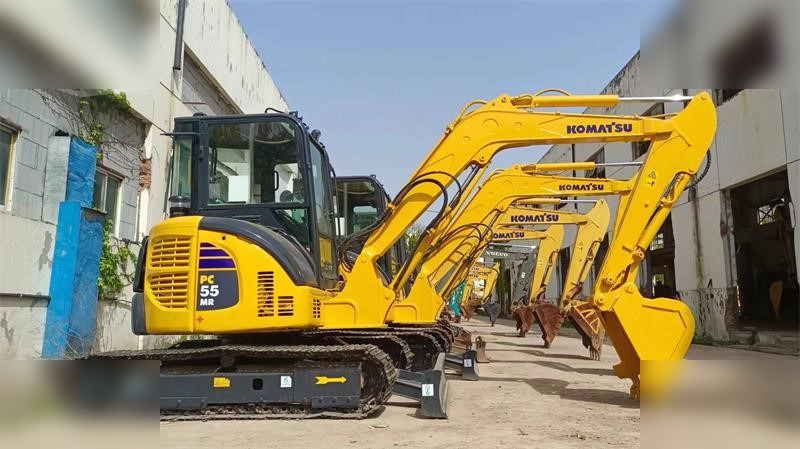 KOMATSU PC55MR-2 - Máy xúc mini: hình 1 KOMATSU PC55MR-2 - Máy xúc mini: hình 1