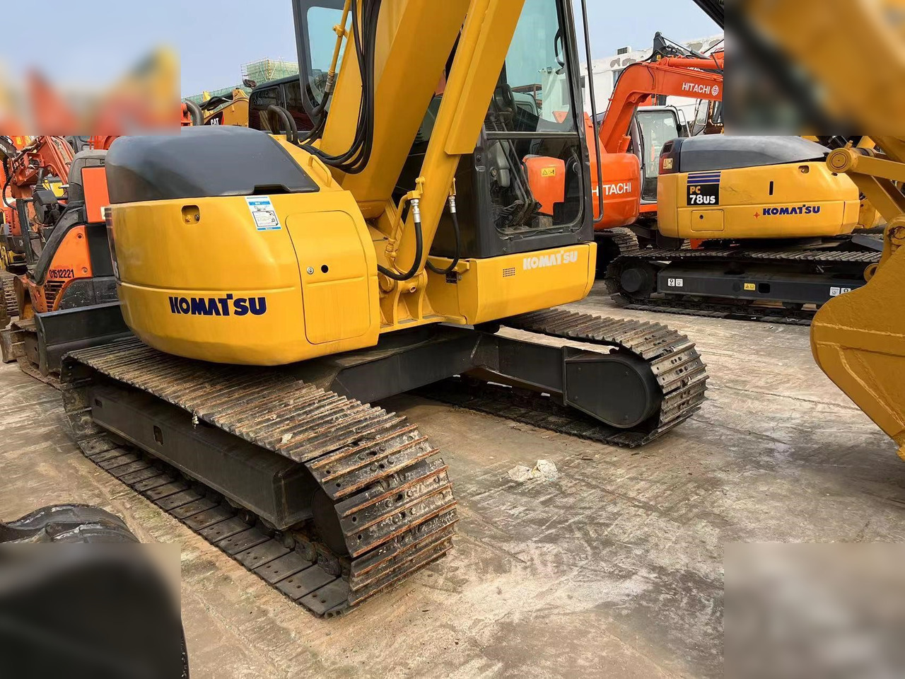 KOMATSU PC78US-6 - Máy xúc bánh xích: hình 4 KOMATSU PC78US-6 - Máy xúc bánh xích: hình 4