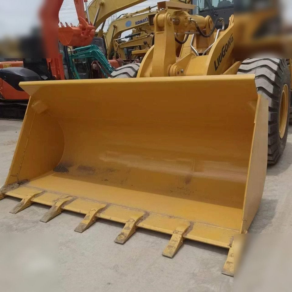 LIUGONG 856 - Máy xúc lật bánh lốp: hình 4 LIUGONG 856 - Máy xúc lật bánh lốp: hình 4