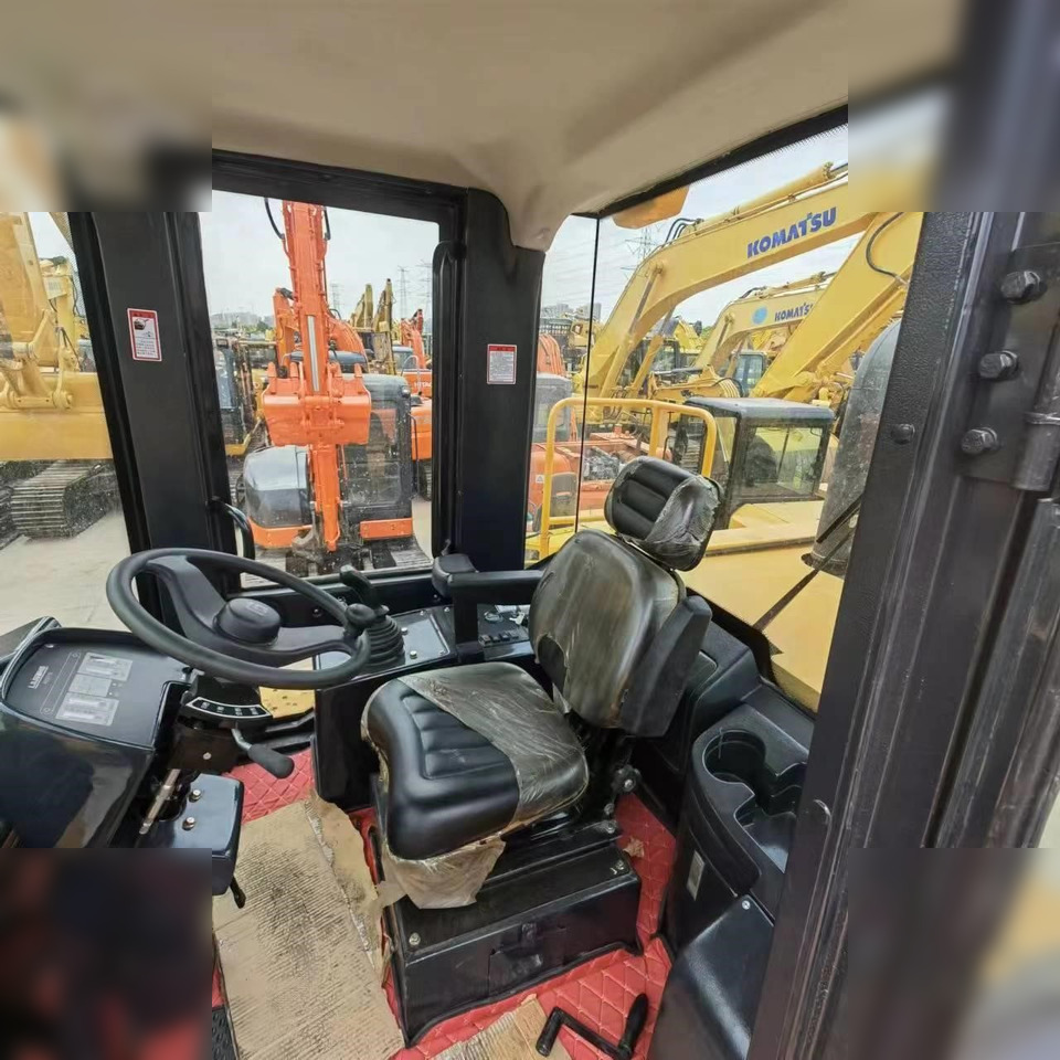 LIUGONG 856 - Máy xúc lật bánh lốp: hình 5 LIUGONG 856 - Máy xúc lật bánh lốp: hình 5