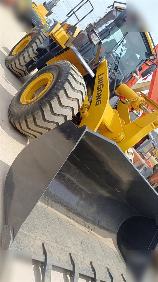 LIUGONG 856H - Máy xúc lật bánh lốp: hình 4 LIUGONG 856H - Máy xúc lật bánh lốp: hình 4