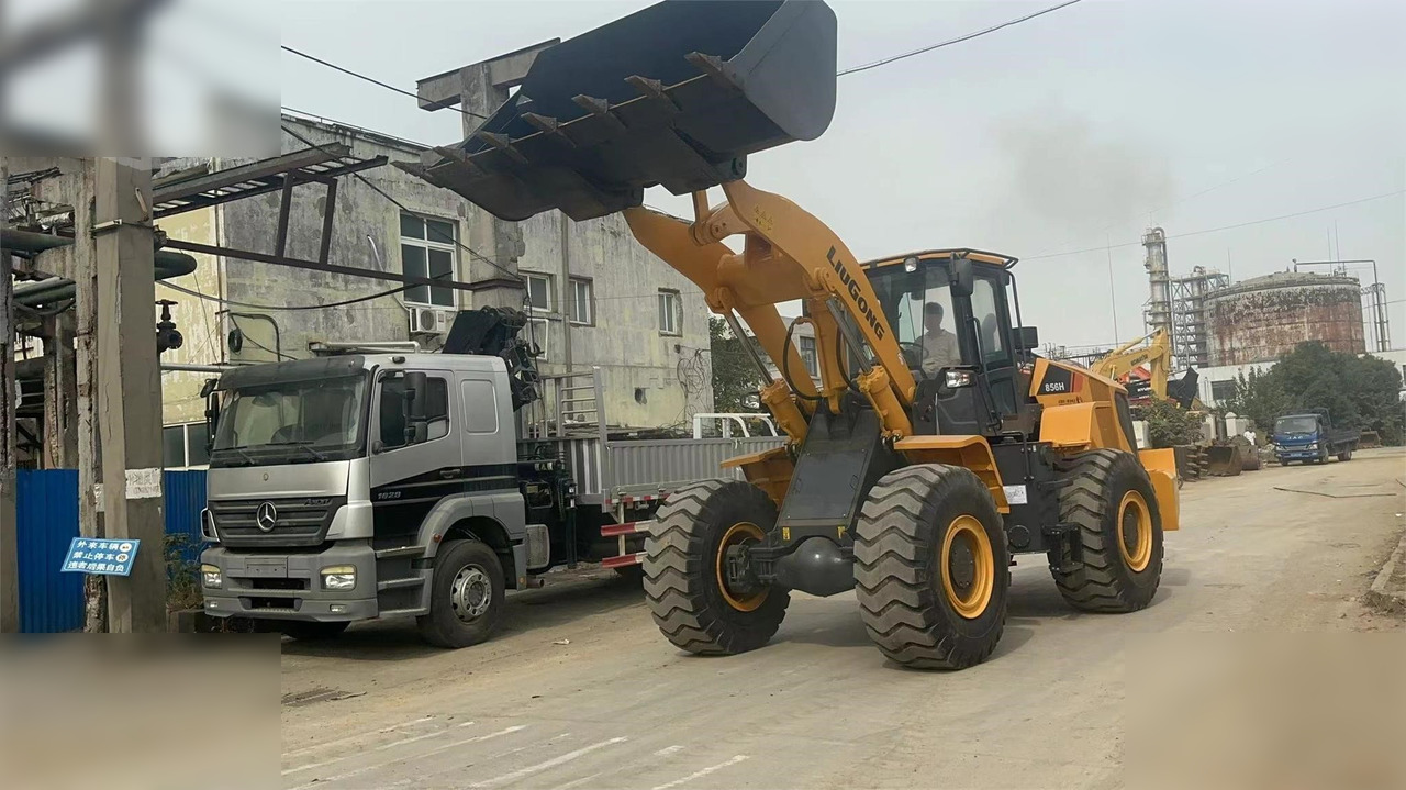 LIUGONG 856H - Máy xúc lật bánh lốp: hình 3 LIUGONG 856H - Máy xúc lật bánh lốp: hình 3
