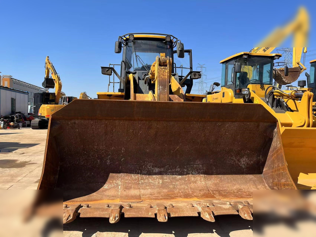 LIUGONG 862H - Máy xúc lật bánh lốp: hình 3 LIUGONG 862H - Máy xúc lật bánh lốp: hình 3