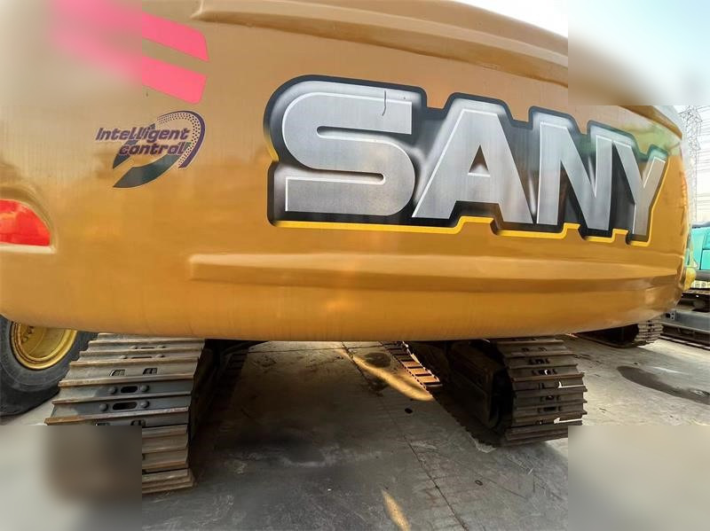 SANY SY365C - Máy xúc bánh xích: hình 4 SANY SY365C - Máy xúc bánh xích: hình 4