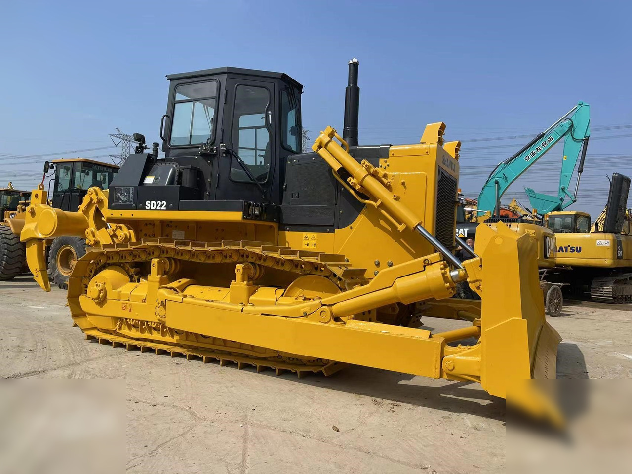 Máy ủi SHANTUI SD22: hình 1