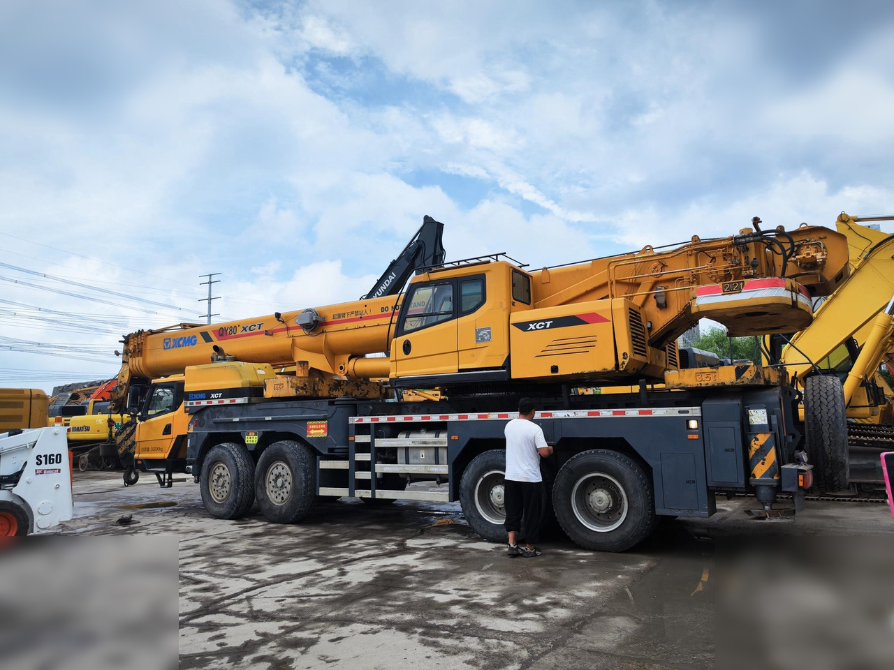 XCMG QY80XCT - Cần cẩu mọi địa hình: hình 2 XCMG QY80XCT - Cần cẩu mọi địa hình: hình 2