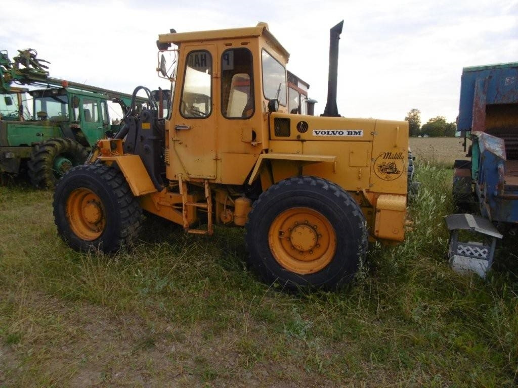 Volvo BM 4200 - Máy xúc lật bánh lốp: hình 5 Volvo BM 4200 - Máy xúc lật bánh lốp: hình 5