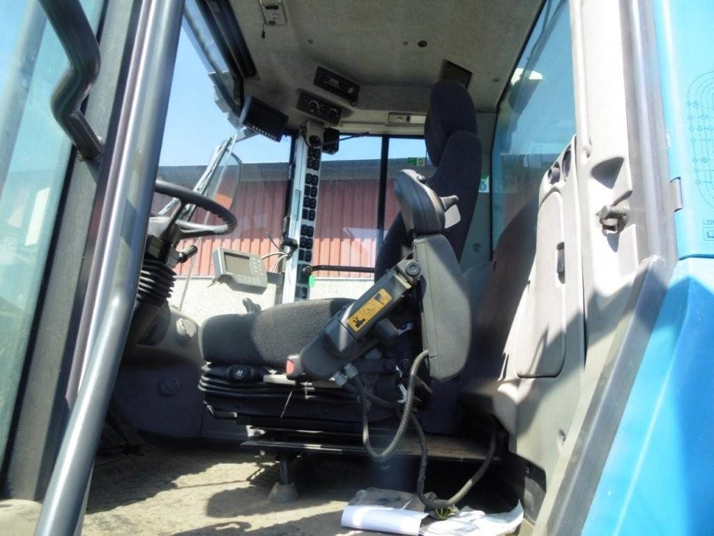 Volvo L 220 G - Máy xúc lật bánh lốp: hình 1 Volvo L 220 G - Máy xúc lật bánh lốp: hình 1