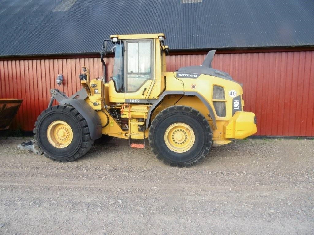 Volvo L 90 H - Máy xúc lật bánh lốp: hình 3 Volvo L 90 H - Máy xúc lật bánh lốp: hình 3