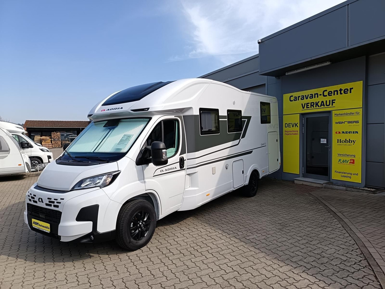 Adria Coral ALL-IN 650 DL*LUFTFEDERUNG HA*SOLAR*SOFORT - Xe cắm trại bán tích hợp: hình 3 Adria Coral ALL-IN 650 DL*LUFTFEDERUNG HA*SOLAR*SOFORT - Xe cắm trại bán tích hợp: hình 3