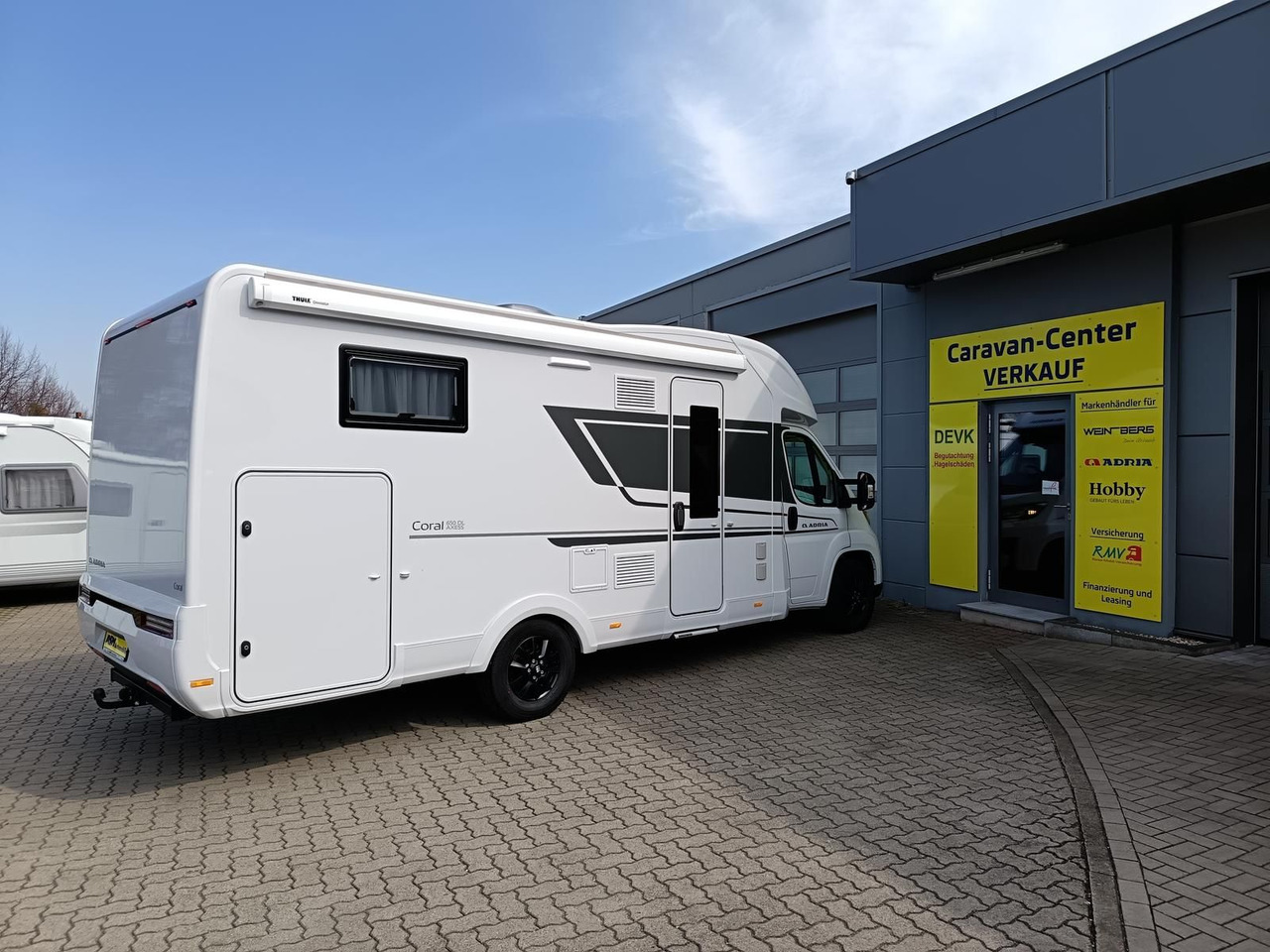 Adria Coral ALL-IN 650 DL*LUFTFEDERUNG HA*SOLAR*SOFORT - Xe cắm trại bán tích hợp: hình 4 Adria Coral ALL-IN 650 DL*LUFTFEDERUNG HA*SOLAR*SOFORT - Xe cắm trại bán tích hợp: hình 4