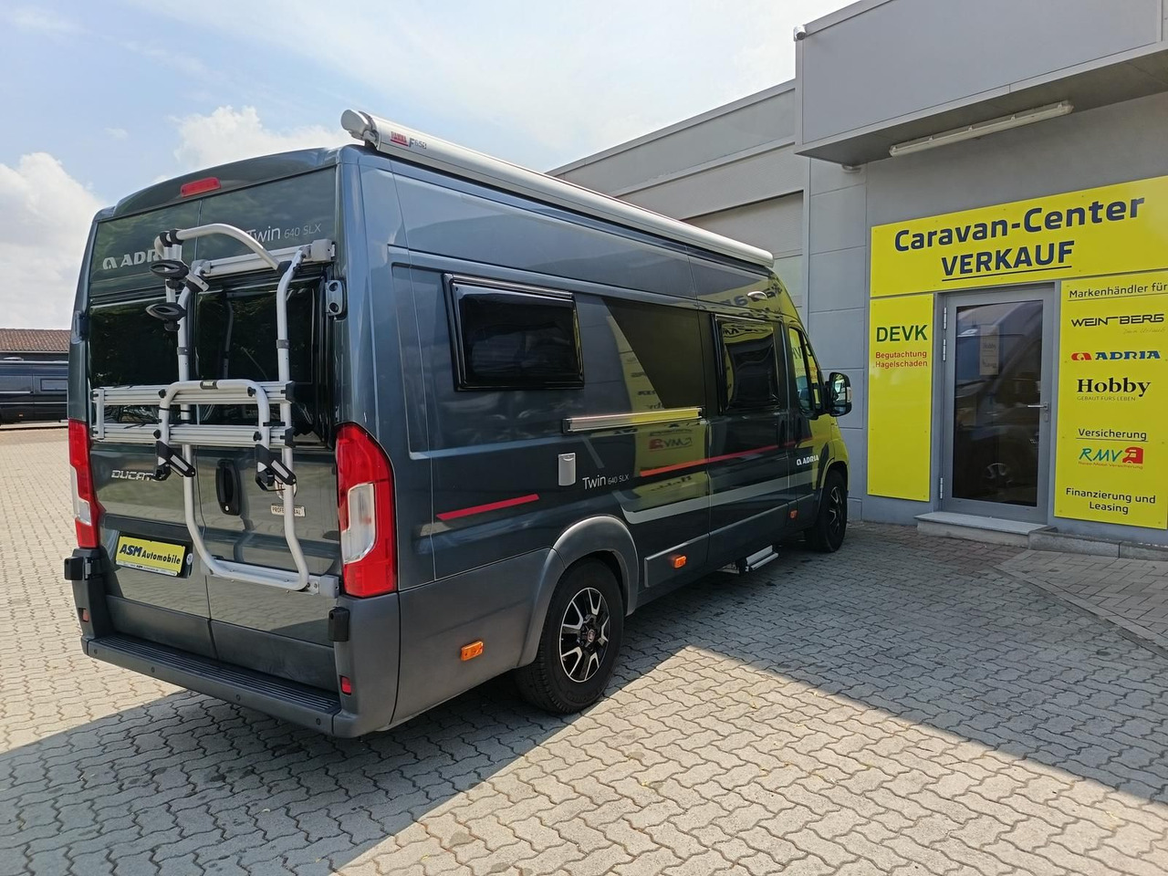 Adria Twin 640SLX Platinum*MARKISE*TV*SAT*FAHRRADTRÄG. - Xe van cắm trại: hình 4 Adria Twin 640SLX Platinum*MARKISE*TV*SAT*FAHRRADTRÄG. - Xe van cắm trại: hình 4