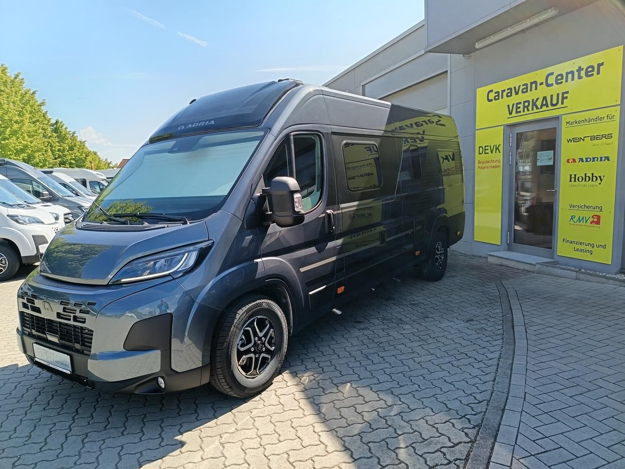 Adria Twin Edition 640 SGX Maxi 132kW*138L KÜHLSCHRANK - Xe van cắm trại: hình 4 Adria Twin Edition 640 SGX Maxi 132kW*138L KÜHLSCHRANK - Xe van cắm trại: hình 4