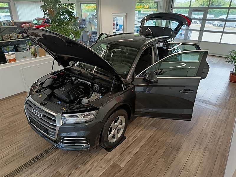 Audi Q5 40 TDI Quattro S-Line*AHK*NAVI*LED*R-KAM*DAB* - SUV: hình 2 Audi Q5 40 TDI Quattro S-Line*AHK*NAVI*LED*R-KAM*DAB* - SUV: hình 2
