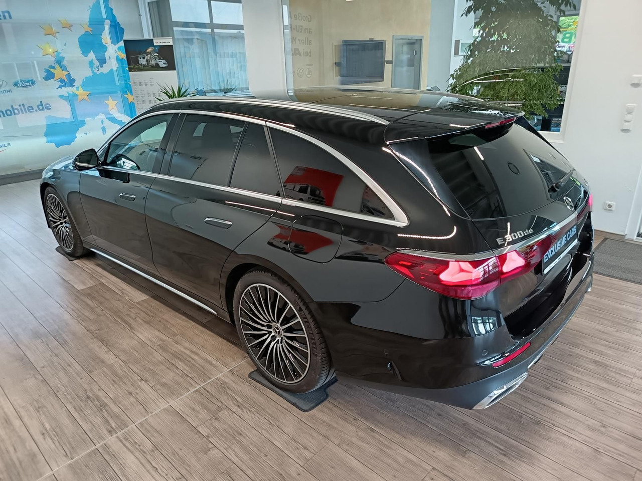 Mercedes-Benz E 300 T de 4M*AMG LINE ADVANCED PLUS*AHK*360°* - Xe wagon: hình 4 Mercedes-Benz E 300 T de 4M*AMG LINE ADVANCED PLUS*AHK*360°* - Xe wagon: hình 4