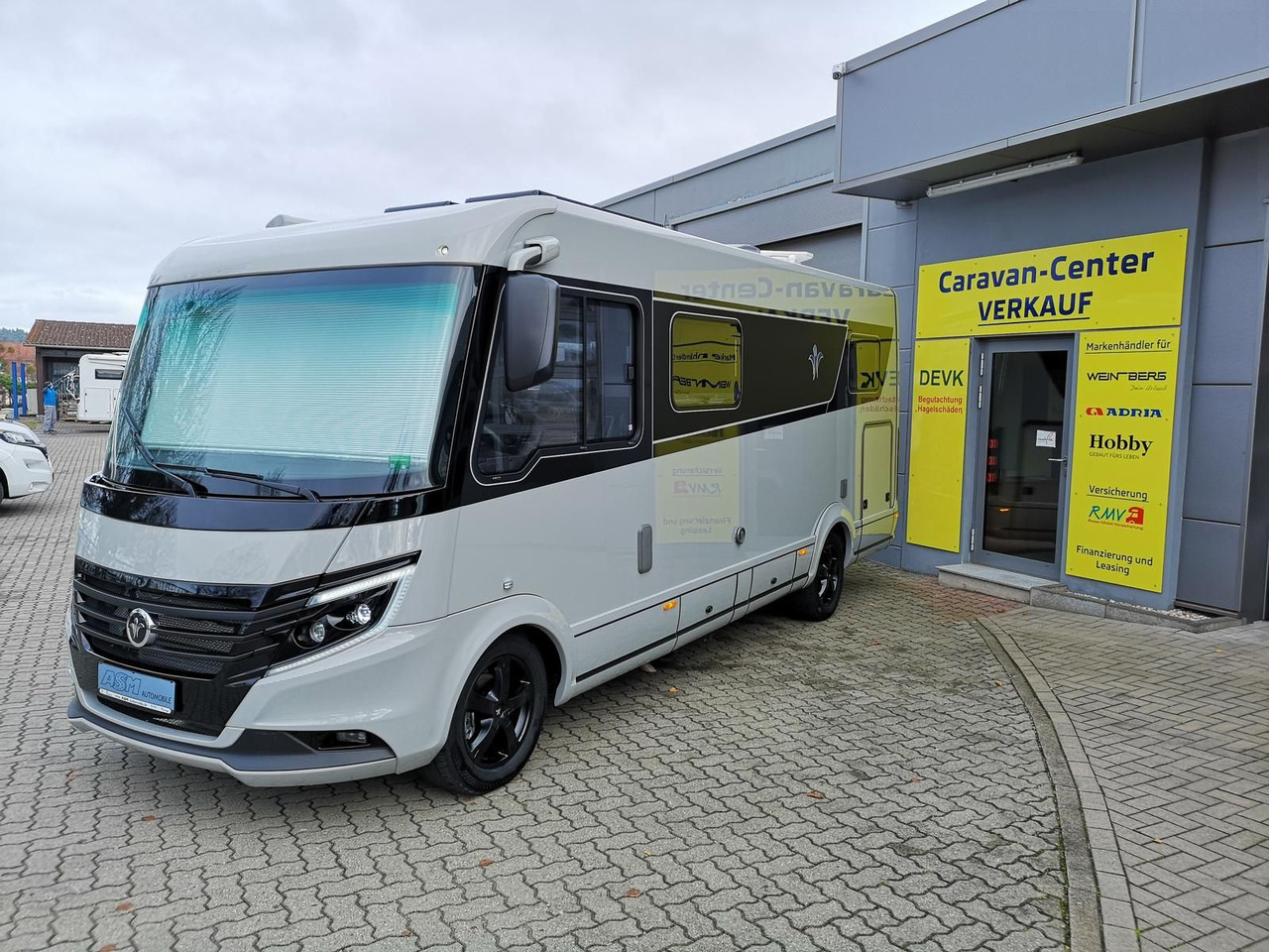 Niesmann + Bischoff iSmove 6.9 E 132 kW+AHK+SOLAR+ALDE+KLIMA+NAVI - Xe cắm trại tích hợp: hình 2 Niesmann + Bischoff iSmove 6.9 E 132 kW+AHK+SOLAR+ALDE+KLIMA+NAVI - Xe cắm trại tích hợp: hình 2