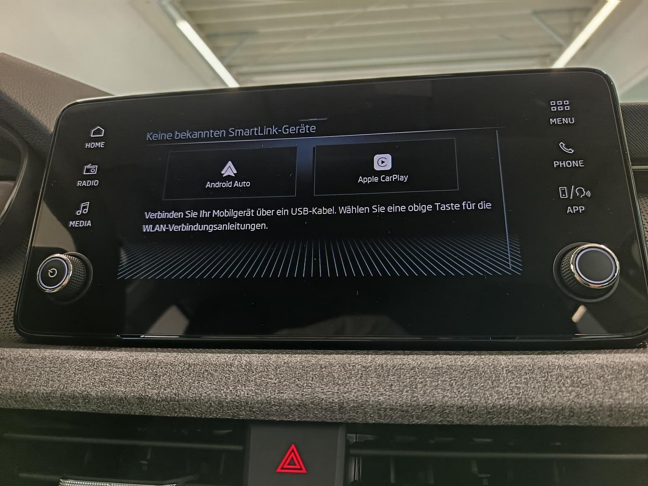 SUV Skoda Kamiq 130 Jahre 1,5TSI DSG*AHK*ACC*LED*R-KAM*PDC: hình 12 SUV Skoda Kamiq 130 Jahre 1,5TSI DSG*AHK*ACC*LED*R-KAM*PDC: hình 12