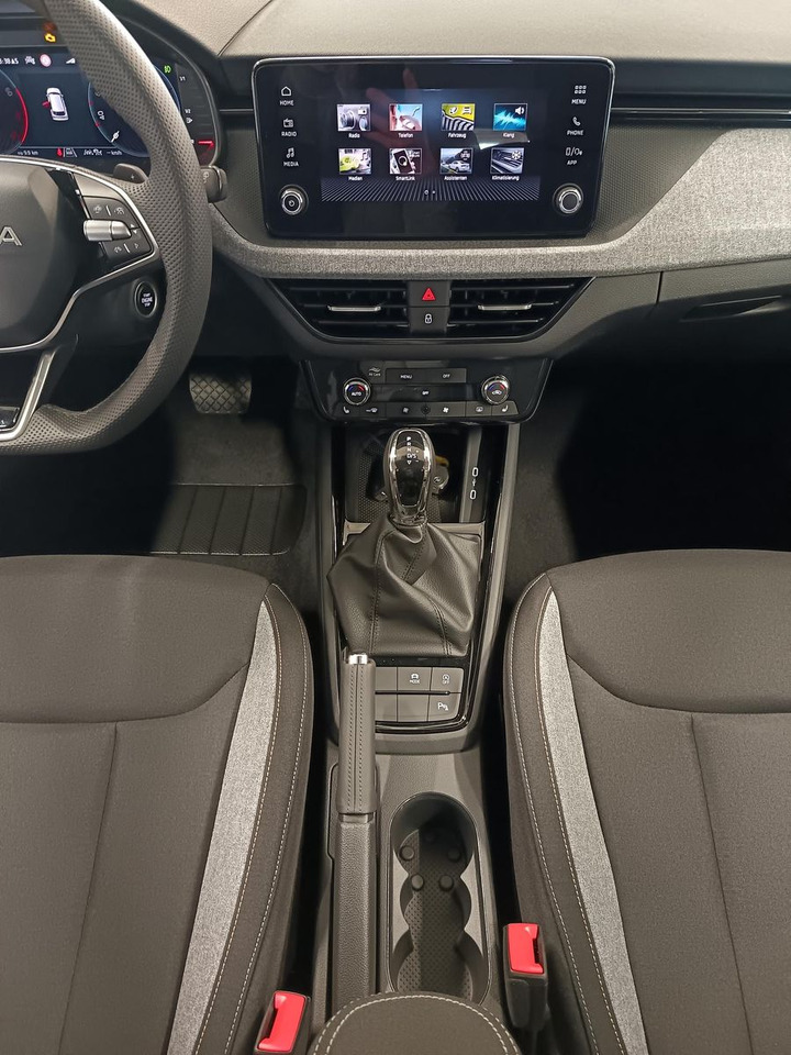 SUV Skoda Kamiq 130 Jahre 1,5TSI DSG*AHK*ACC*LED*R-KAM*PDC: hình 10 SUV Skoda Kamiq 130 Jahre 1,5TSI DSG*AHK*ACC*LED*R-KAM*PDC: hình 10