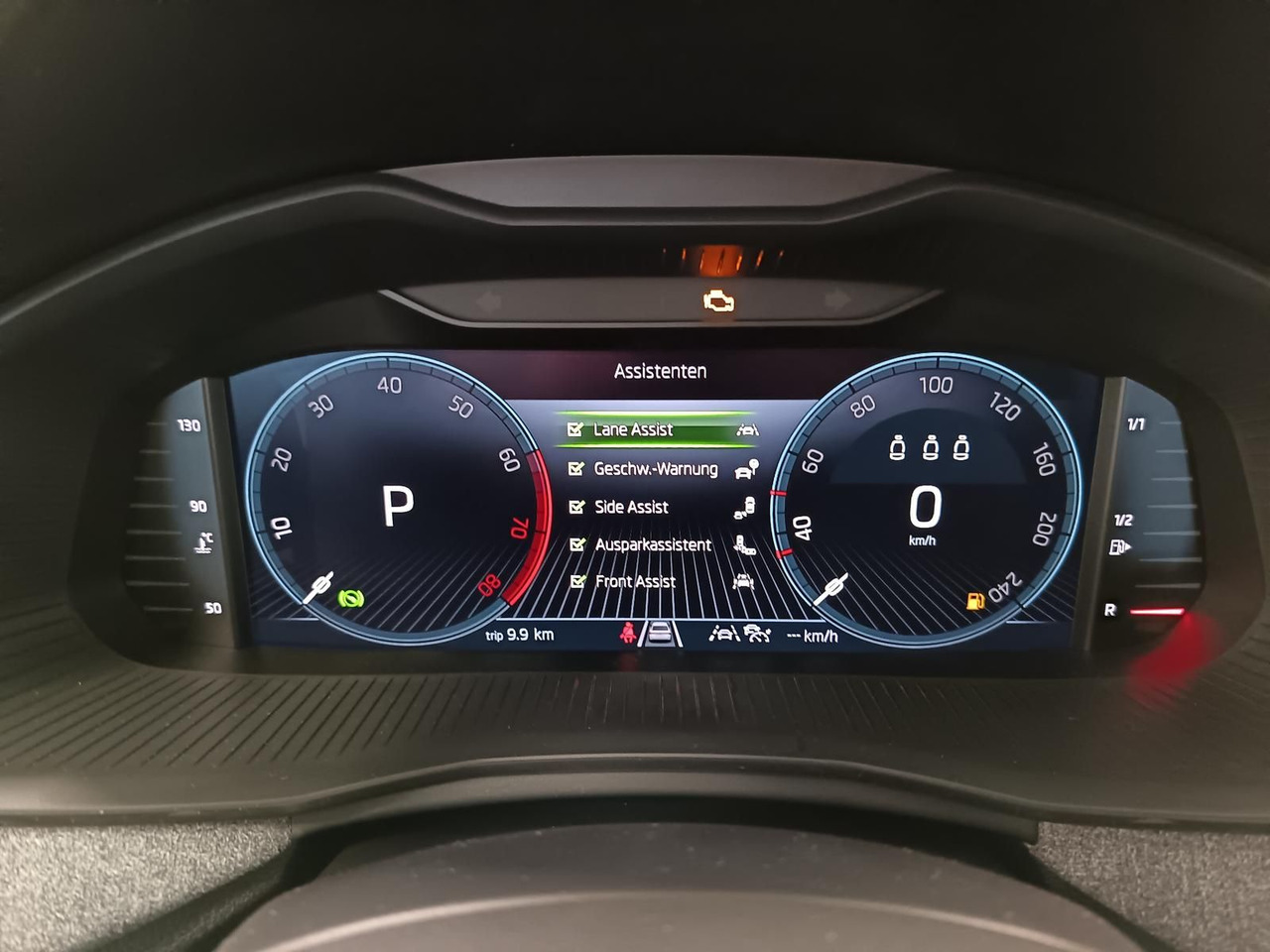 SUV Skoda Kamiq 130 Jahre 1,5TSI DSG*AHK*ACC*LED*R-KAM*PDC: hình 9 SUV Skoda Kamiq 130 Jahre 1,5TSI DSG*AHK*ACC*LED*R-KAM*PDC: hình 9