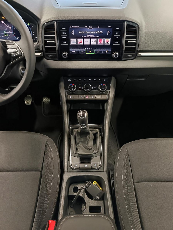 SUV Skoda Karoq Selection 1,5TSI*NAVI*AHK-VORBER*LED*R-KAM: hình 10