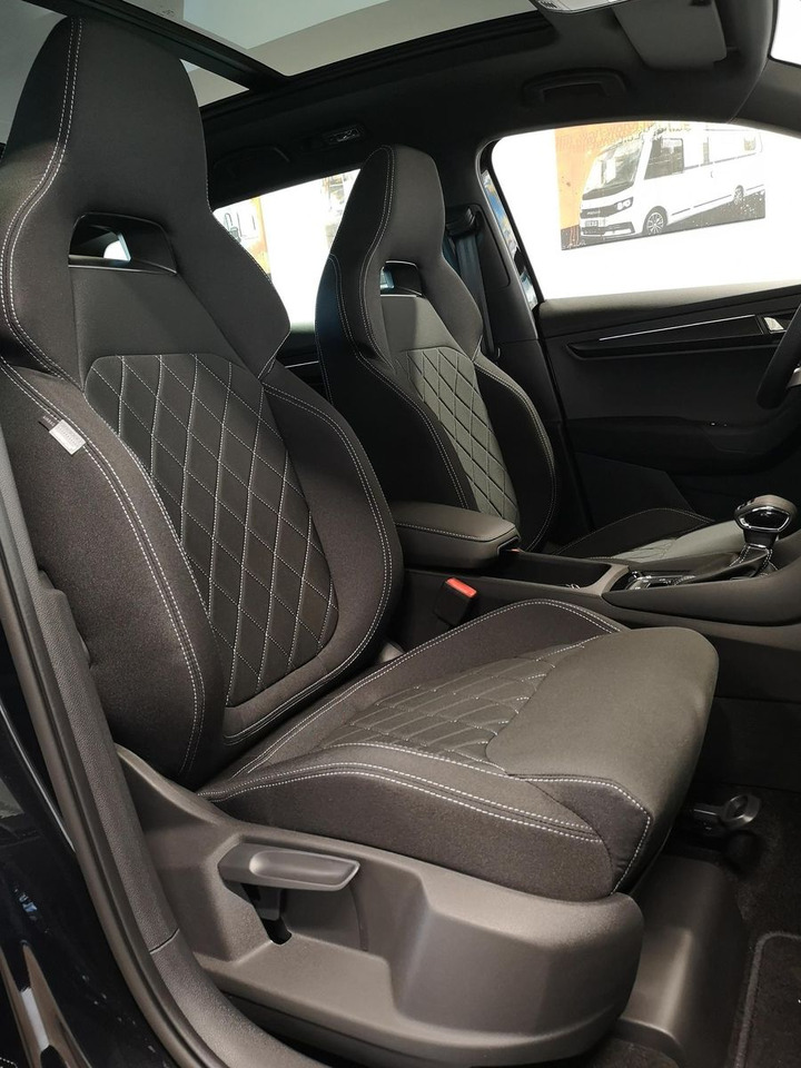 SUV Skoda Karoq Sportline 2,0TDI DSG 4x4*PSD*AHK*360°*NAVI: hình 21