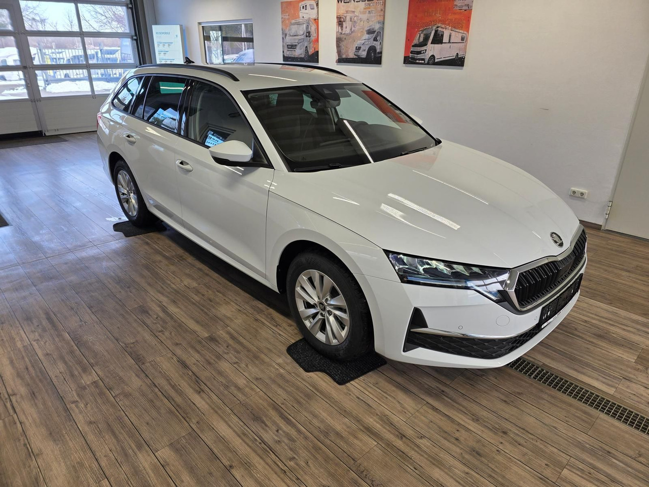 Skoda Octavia Combi Selection DSG*LED*ACC*WINTERPAKET* - Xe hơi: hình 3 Skoda Octavia Combi Selection DSG*LED*ACC*WINTERPAKET* - Xe hơi: hình 3