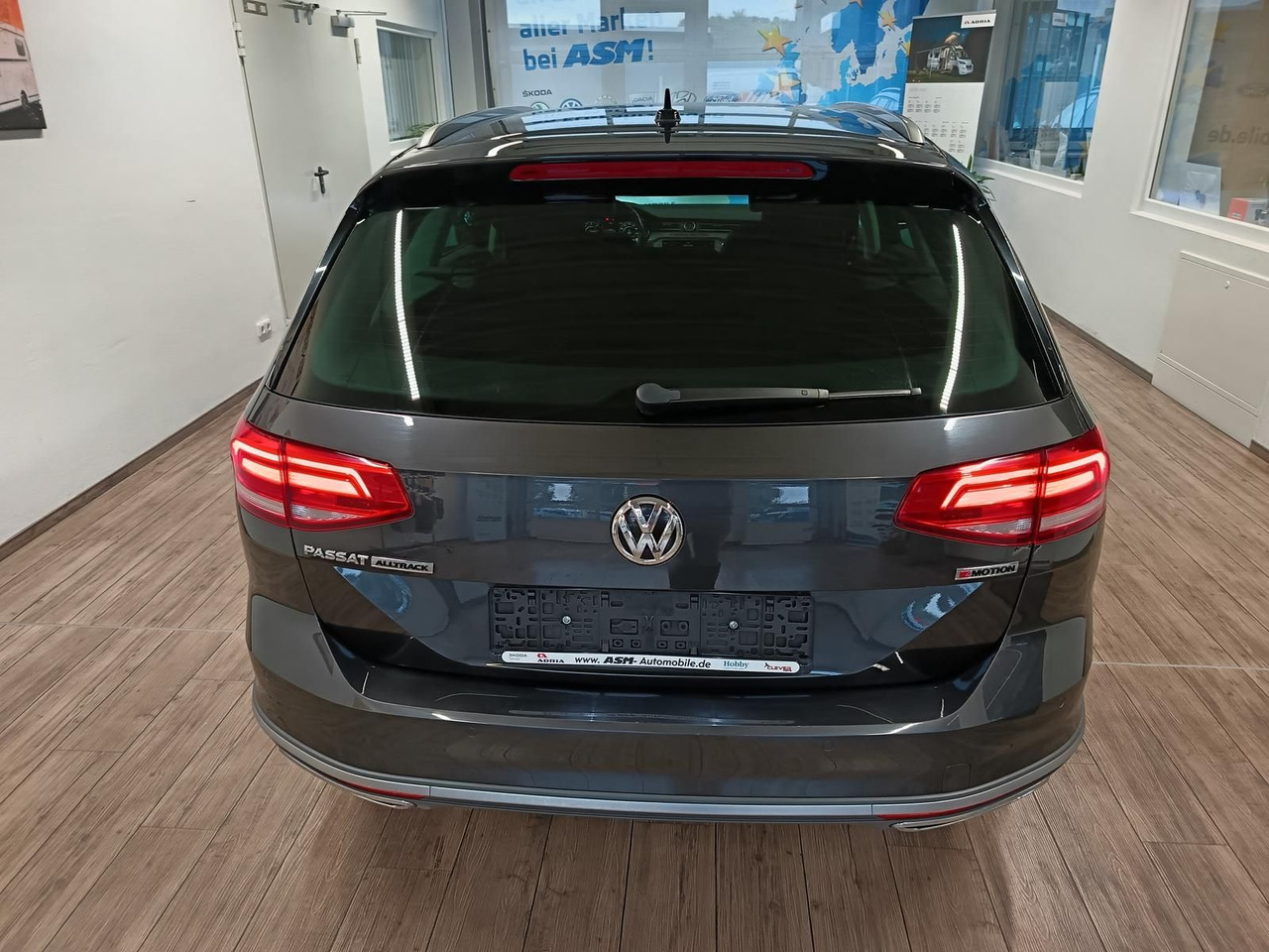 Volkswagen Passat Alltrack 2,0TDI DSG 4x4*360°*NAVI*ACC*LED - Xe wagon: hình 5 Volkswagen Passat Alltrack 2,0TDI DSG 4x4*360°*NAVI*ACC*LED - Xe wagon: hình 5