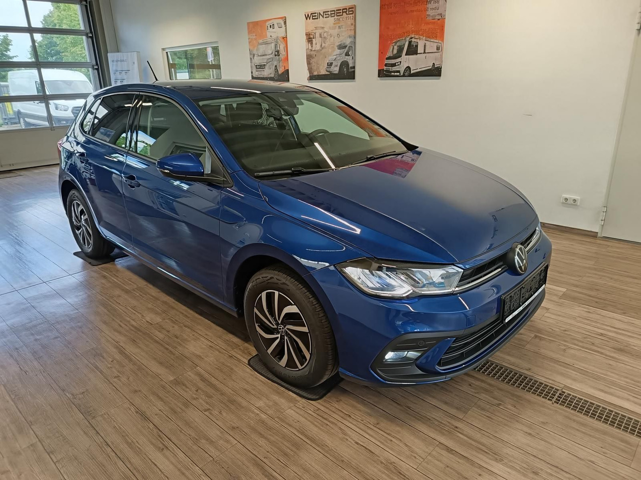 Volkswagen Polo Life 1.0 TSI 70 kW*LED*R-KAM*TEMP*PDC*SHZ* - Xe hơi: hình 3 Volkswagen Polo Life 1.0 TSI 70 kW*LED*R-KAM*TEMP*PDC*SHZ* - Xe hơi: hình 3